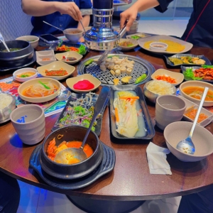 kham-pha-bo-lim-quan-nuong-han-quoc-ngon-xiu-giua-long-da-lat