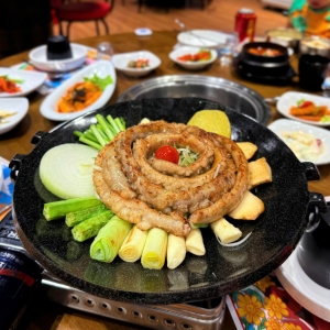 bo-lim-restaurant-tro-lai-manh-me-voi-uu-dai-khung