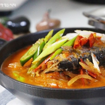 canh-kim-chi-ca-199000